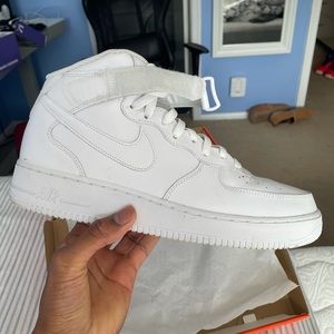 Nike Air Force Mid (SIZE 13) White SIZE 13 in Men